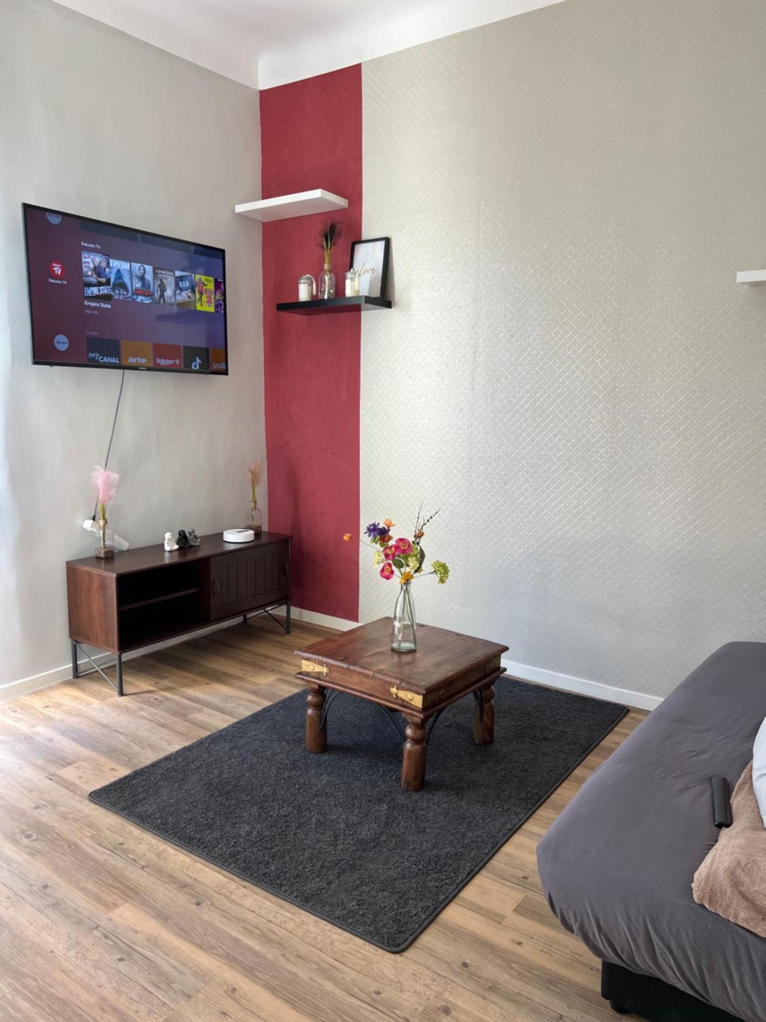 Апартаменты Studio, Plein Coeur De Марсель Экстерьер фото